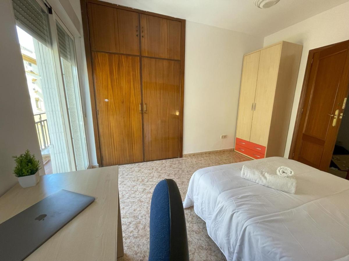 Piso Compartido Delyrent, Safa Hotel Jaén Kültér fotó